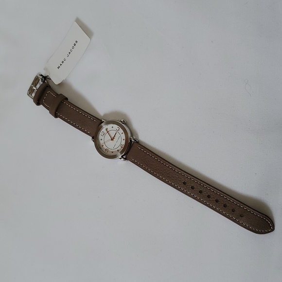 NWY Marc Jacobs Women's Riley MJ9728 Watch - Picture 3 of 12